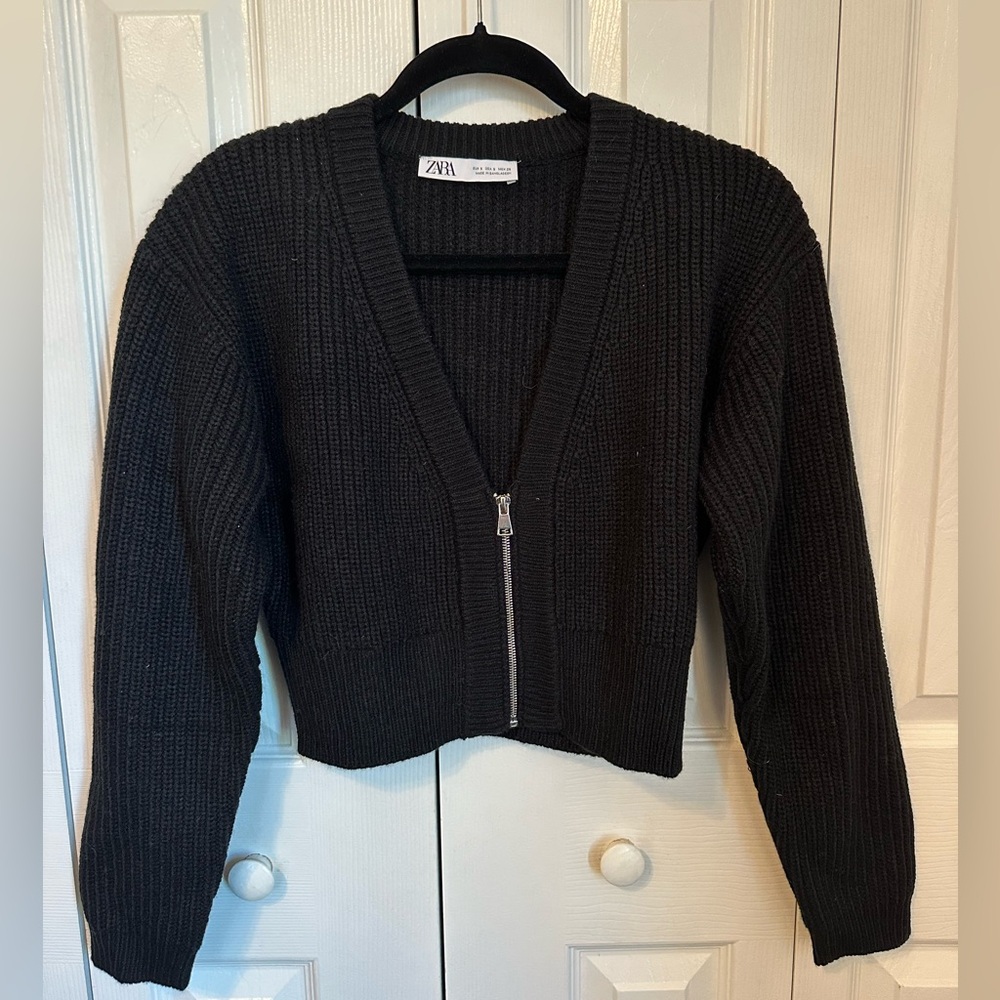 Zara Black Cropped Zip-Up Ribbed Cardigan